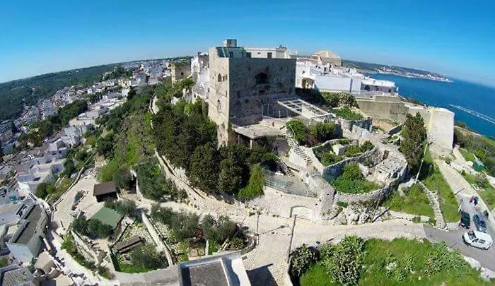 Konukevi Chiardiluna 3*